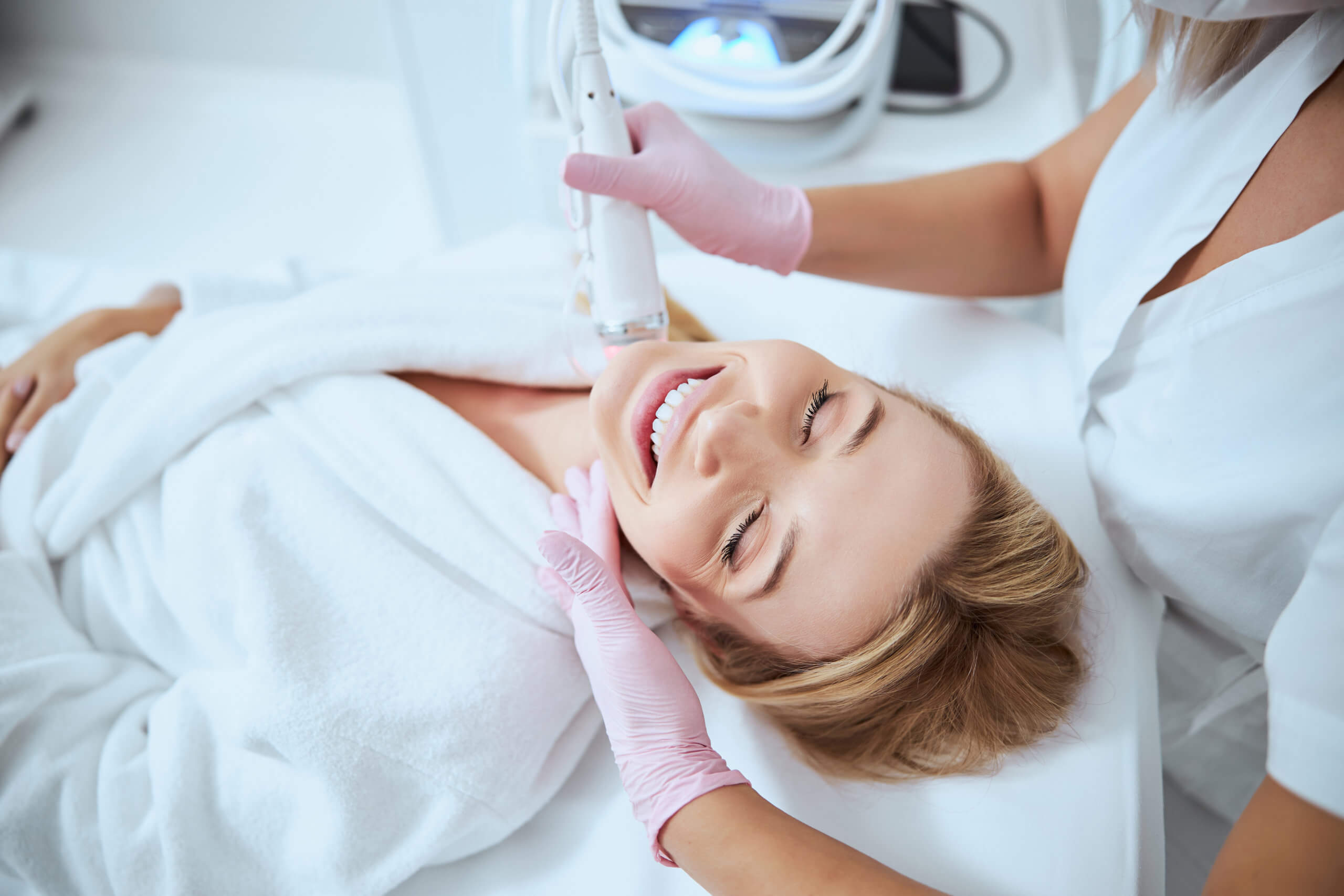 What Does Microneedling Do For Your Skin?
